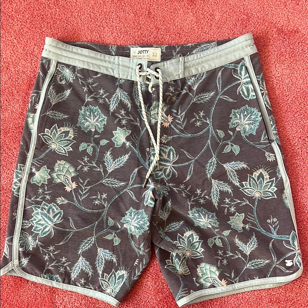 Men's size 32 Jetty Board Shorts